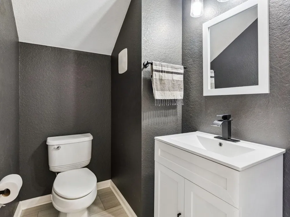 7712 FORDSON LANE Windermere, FL 34786