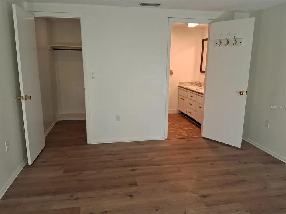 12406 WEATHERSTONE ROW Hudson, FL 34667