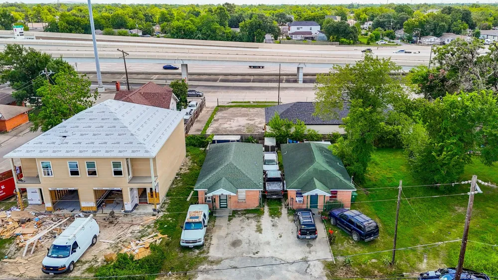 2828 Brackenridge Street Houston, TX 77026