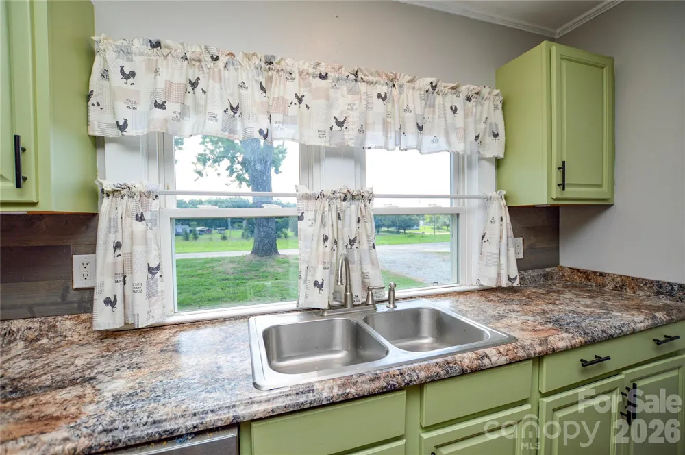 134 Patton Lane Kannapolis, NC 28081