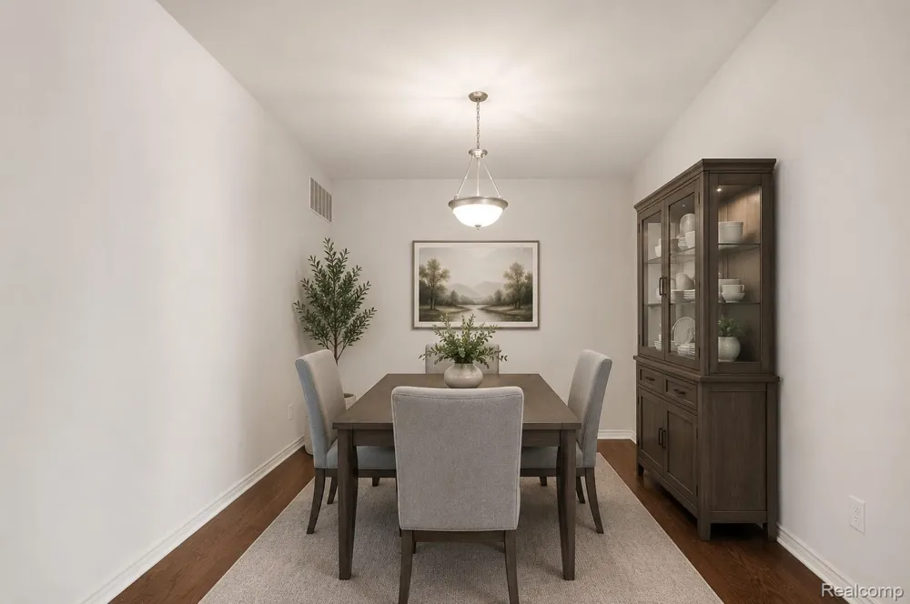 6996 Boulder Pointe Drive Washington Township, MI 48094