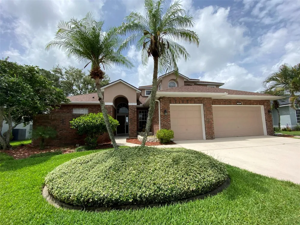 3708 MOLONA DRIVE Orlando, FL 32837