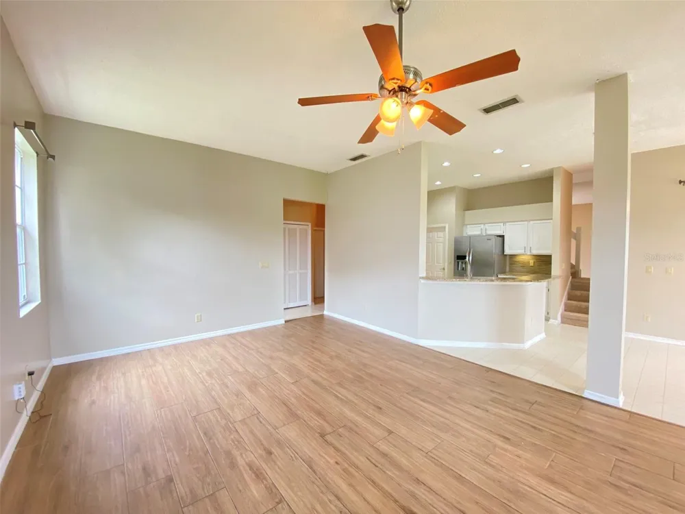 3708 MOLONA DRIVE Orlando, FL 32837