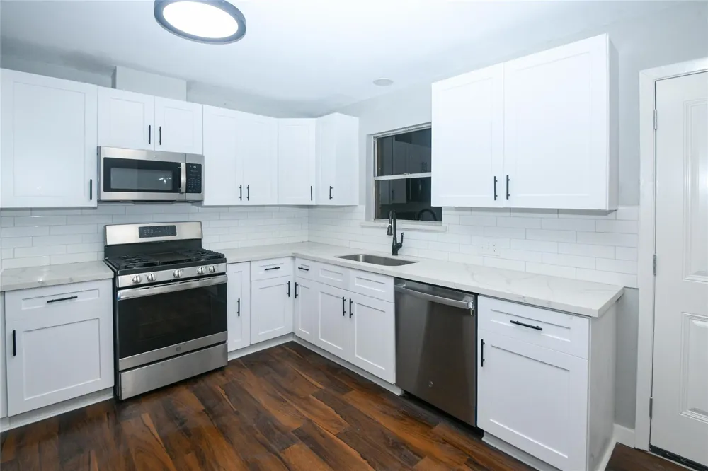 204 E 18th Street Georgetown, TX 78626