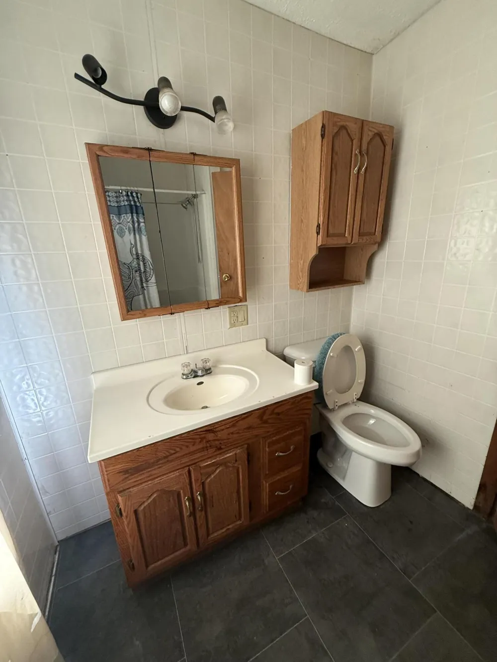 93 Howder Street Hillsdale, MI 49242