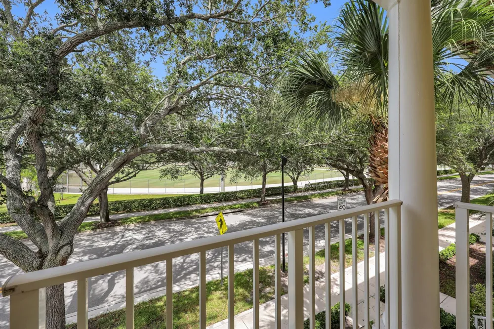 4154 Stadium Drive Jupiter, FL 33458