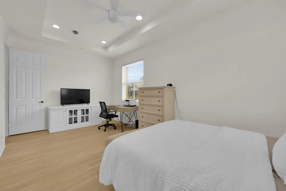 4154 Stadium Drive Jupiter, FL 33458