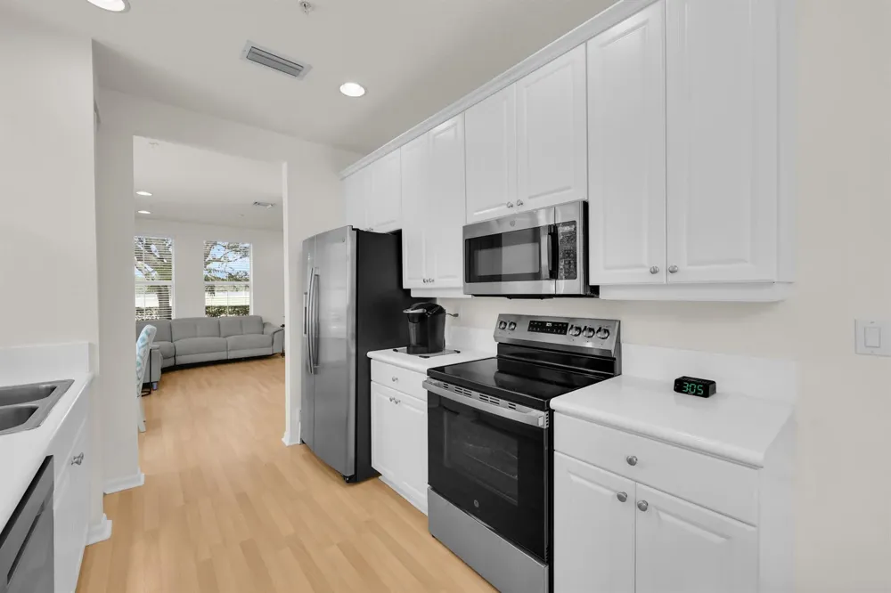 4154 Stadium Drive Jupiter, FL 33458