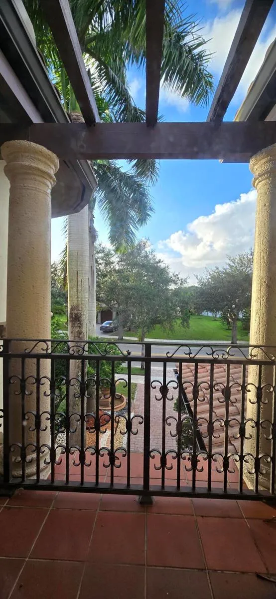 8216 NW 105TH LANE Parkland, FL 33076