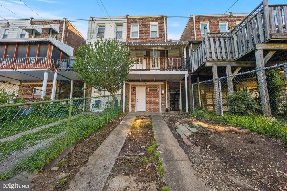 7337 E WALNUT LANE Philadelphia, PA 19138
