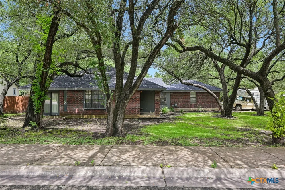 606 Prize Oaks Drive Cedar Park, TX 78613