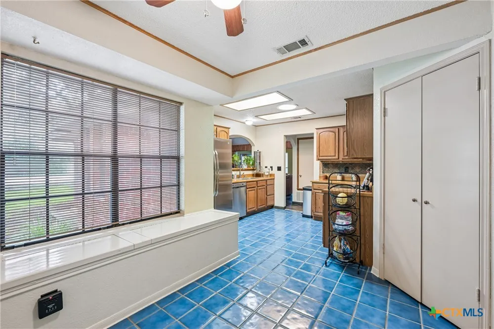 606 Prize Oaks Drive Cedar Park, TX 78613