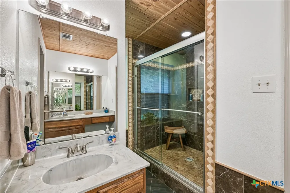 606 Prize Oaks Drive Cedar Park, TX 78613