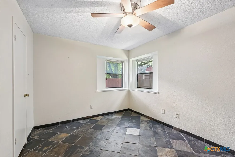 606 Prize Oaks Drive Cedar Park, TX 78613