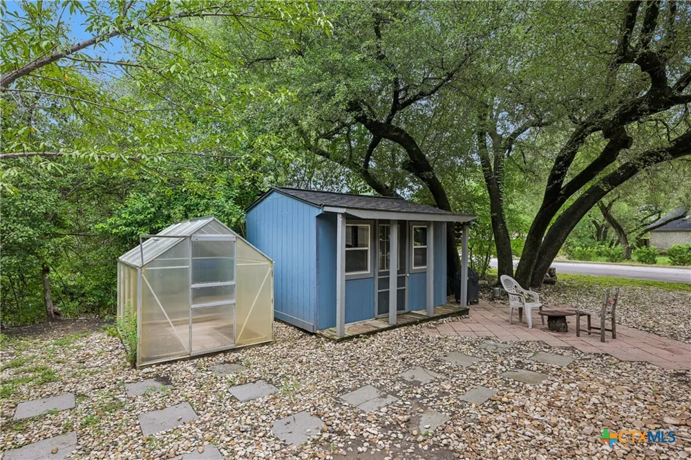 606 Prize Oaks Drive Cedar Park, TX 78613