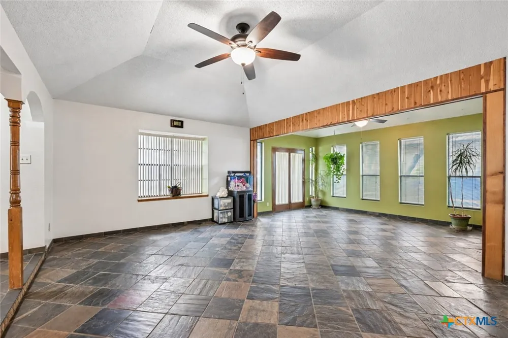 606 Prize Oaks Drive Cedar Park, TX 78613