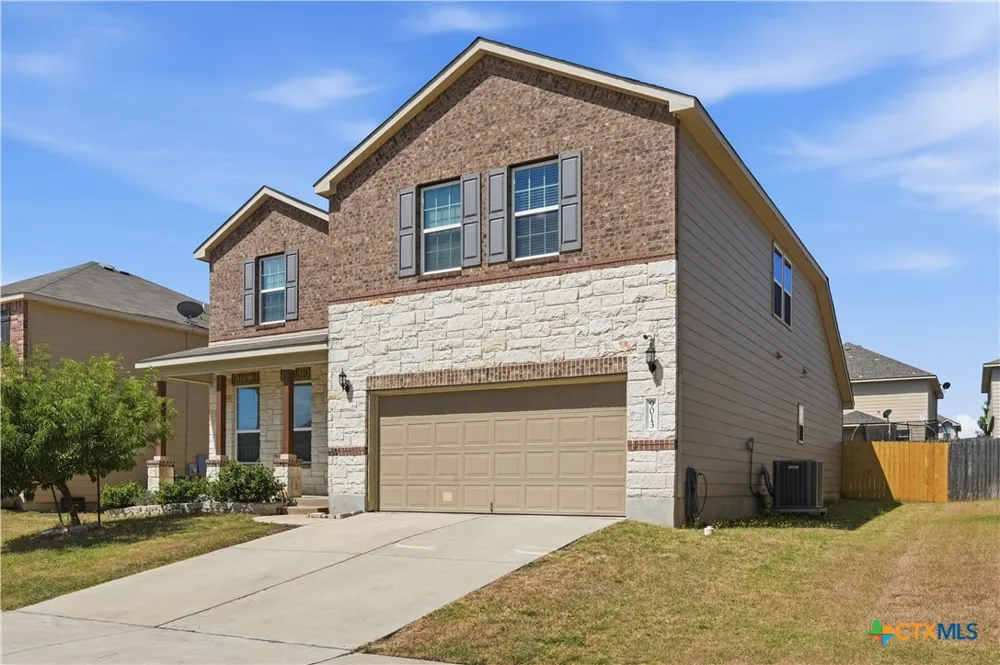 9013 Bowfield Drive Killeen, TX 76542