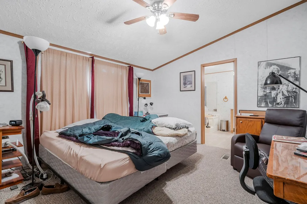 43 Moss Bend Ln Lancaster, TN 38569