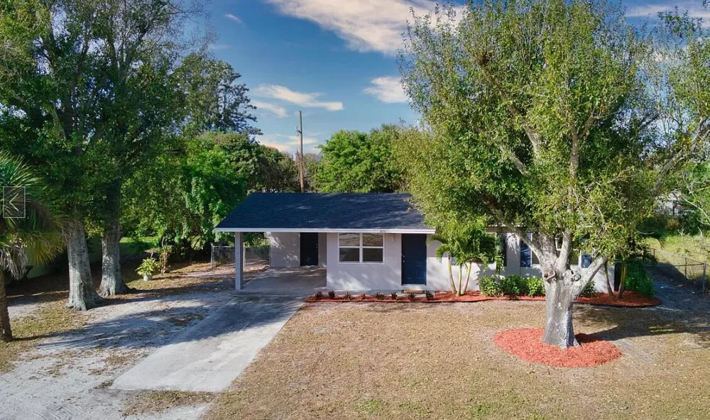 4535 38TH COURT Vero Beach, FL 32967