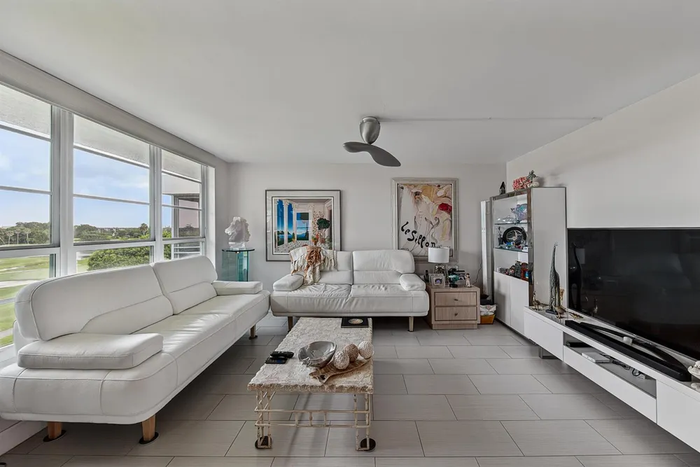 804 CYPRESS BOULEVARD #503 Pompano Beach, FL 33069