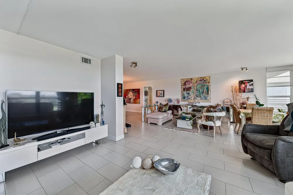 804 CYPRESS BOULEVARD #503 Pompano Beach, FL 33069