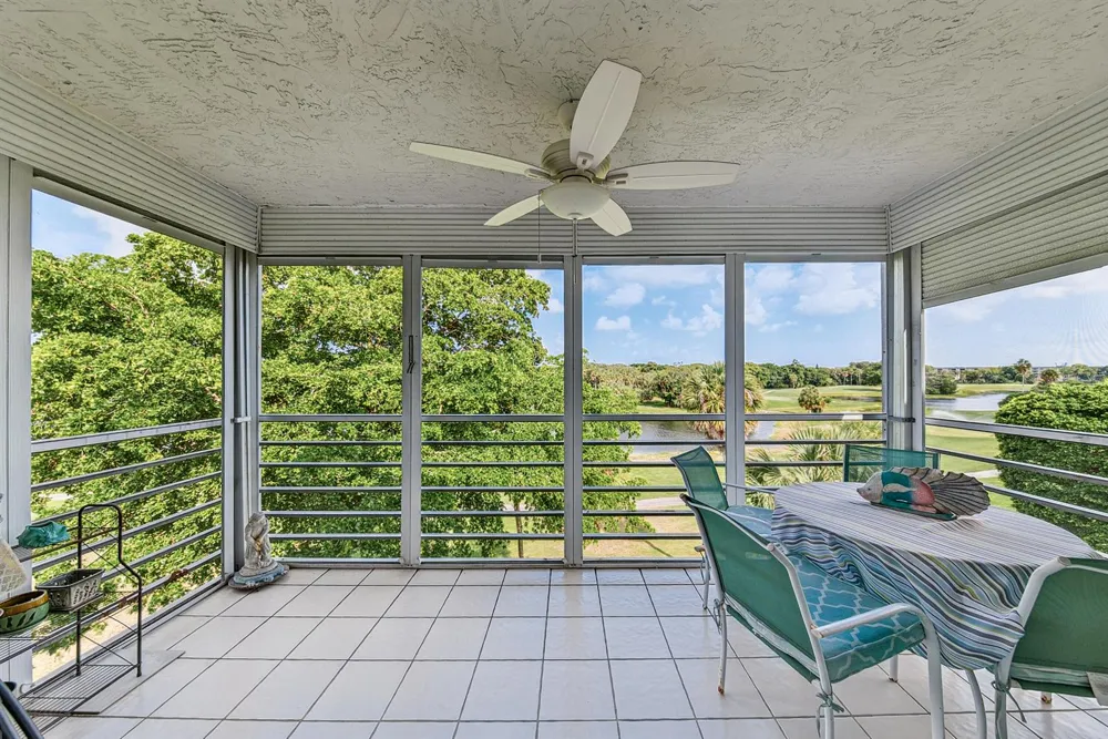 804 CYPRESS BOULEVARD #503 Pompano Beach, FL 33069