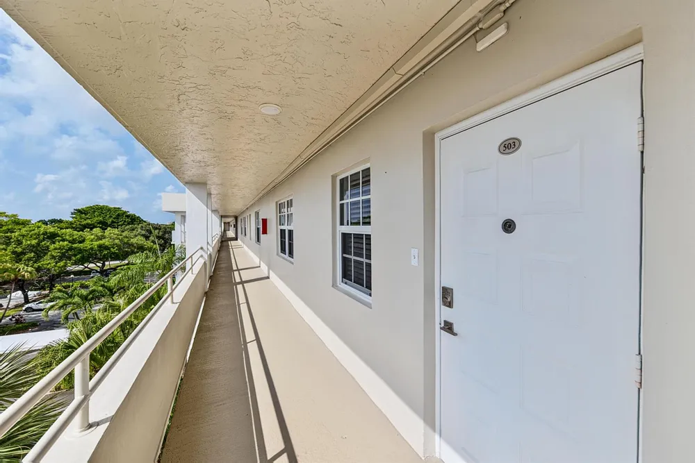 804 CYPRESS BOULEVARD #503 Pompano Beach, FL 33069