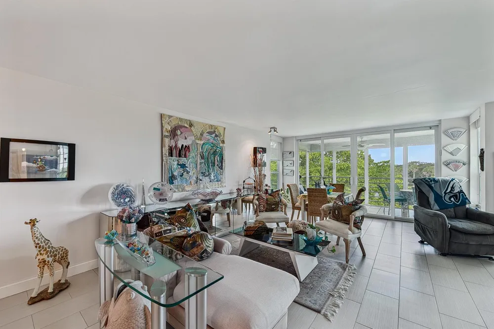 804 CYPRESS BOULEVARD #503 Pompano Beach, FL 33069