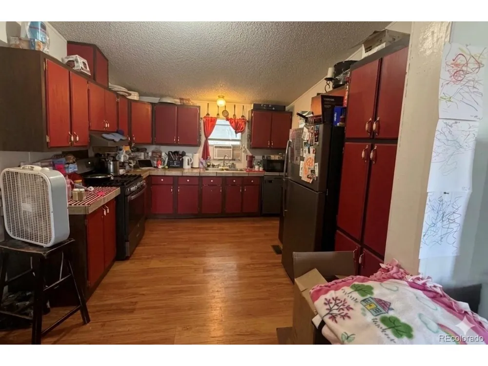 10947 E US Highway 160 Alamosa, CO 81101