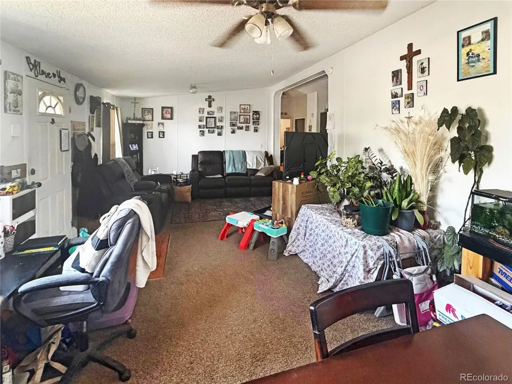 10947 E US Highway 160 Alamosa, CO 81101