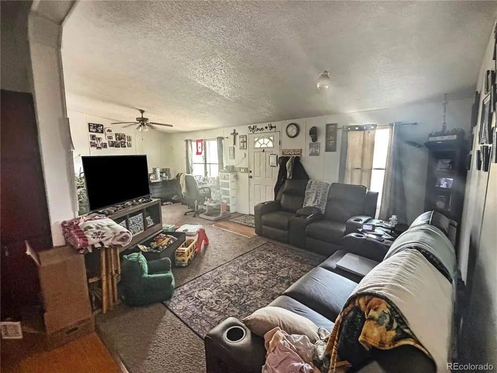 10947 E US Highway 160 Alamosa, CO 81101