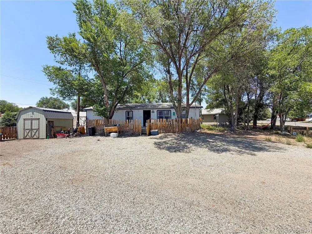 10947 E US Highway 160 Alamosa, CO 81101