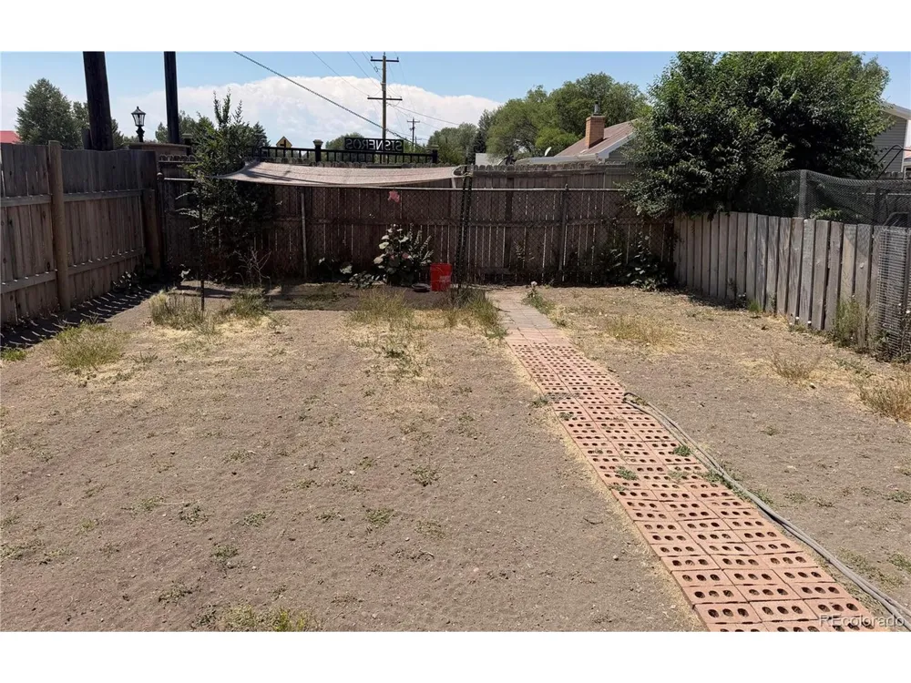 10947 E US Highway 160 Alamosa, CO 81101