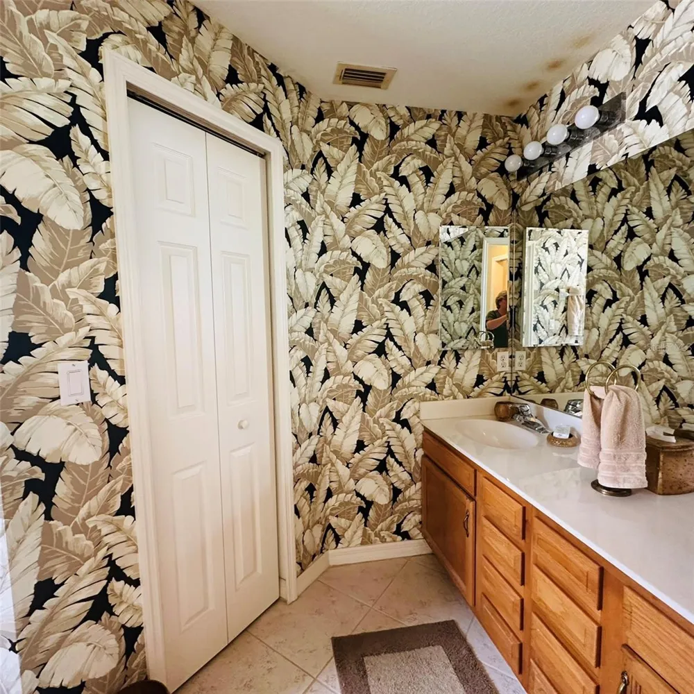 13412 SW PEMBROKE CIRCLE Lake Suzy, FL 34269