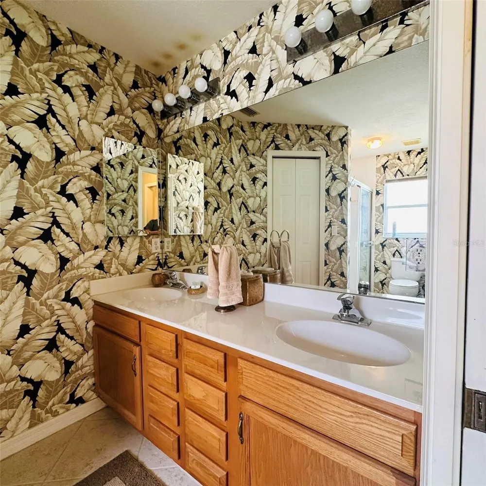 13412 SW PEMBROKE CIRCLE Lake Suzy, FL 34269