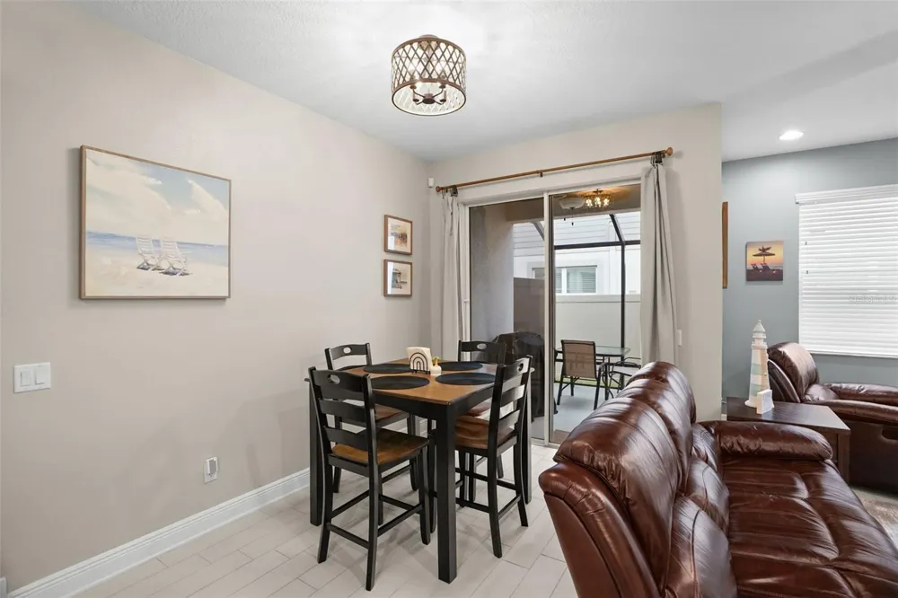 2465 FOGGY CREEK CIRCLE Clearwater, FL 33764