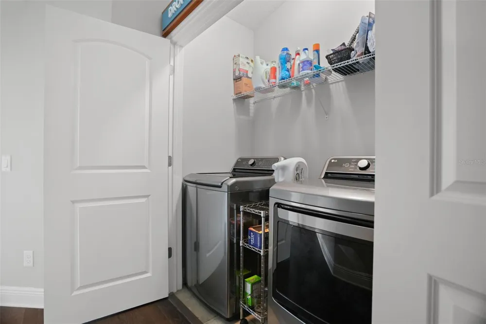 2465 FOGGY CREEK CIRCLE Clearwater, FL 33764