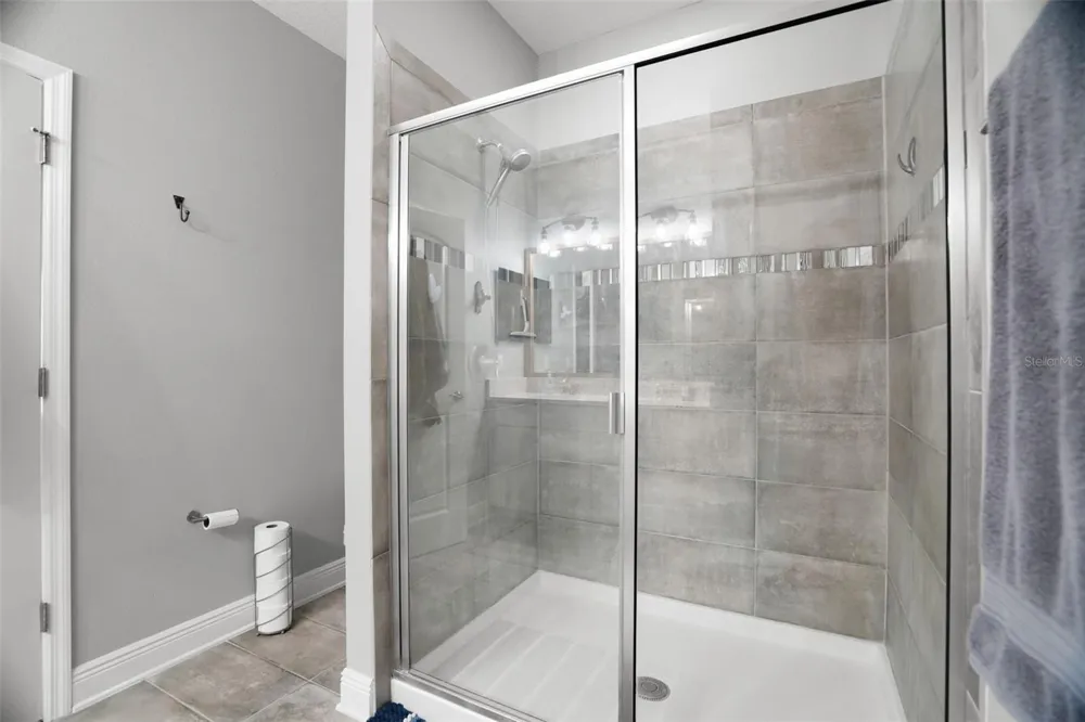 2465 FOGGY CREEK CIRCLE Clearwater, FL 33764