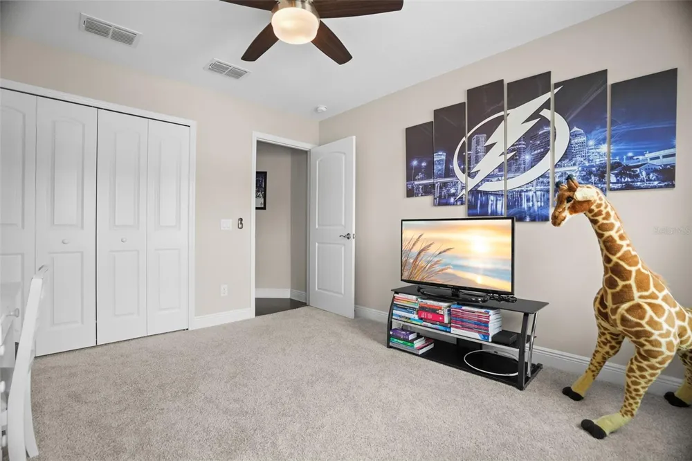 2465 FOGGY CREEK CIRCLE Clearwater, FL 33764