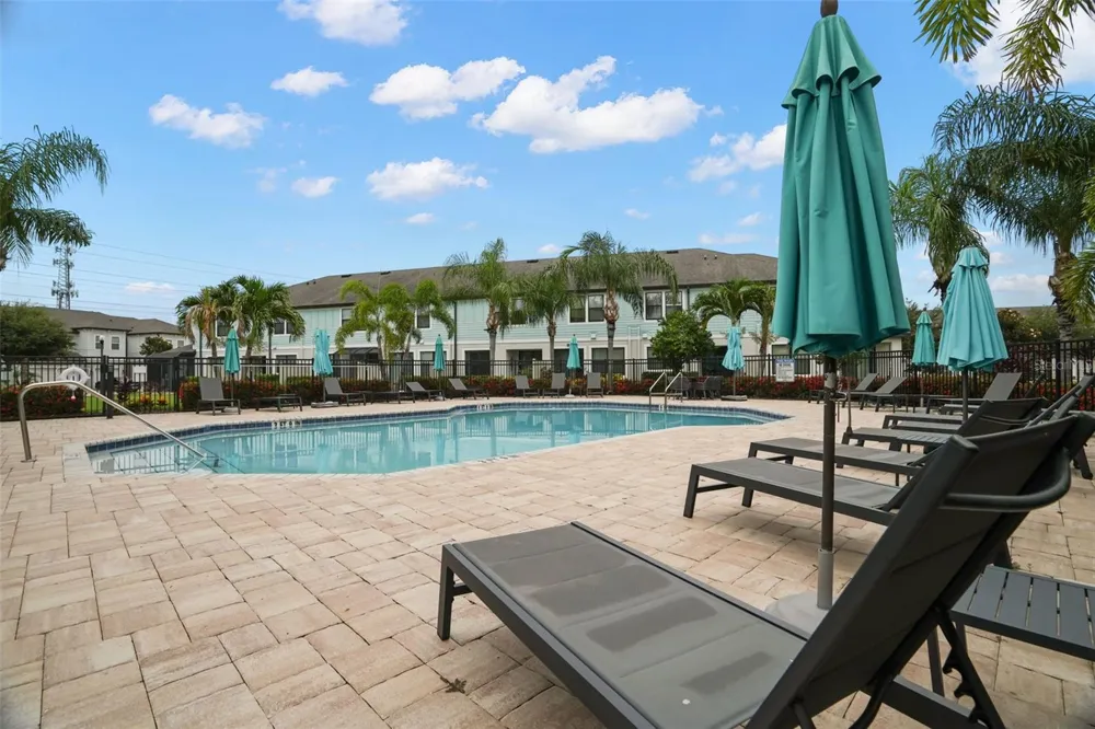 2465 FOGGY CREEK CIRCLE Clearwater, FL 33764