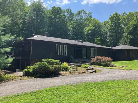 46 Mac Farlane Road