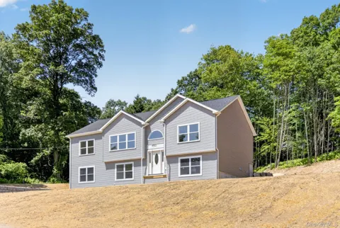 592 Ludingtonville Road