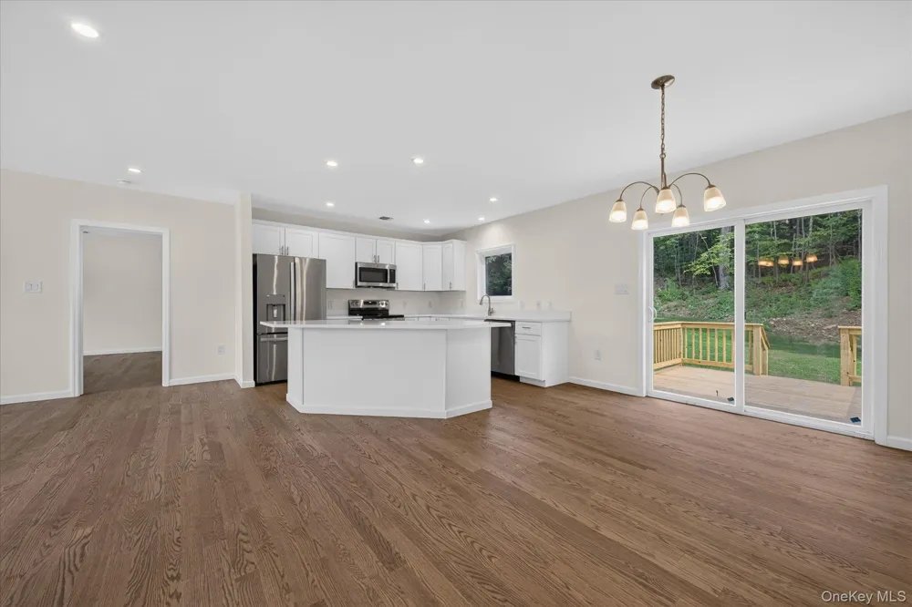 592 Ludingtonville Road Holmes, NY 12531