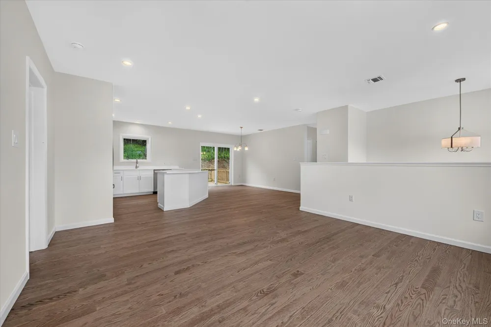 592 Ludingtonville Road Holmes, NY 12531
