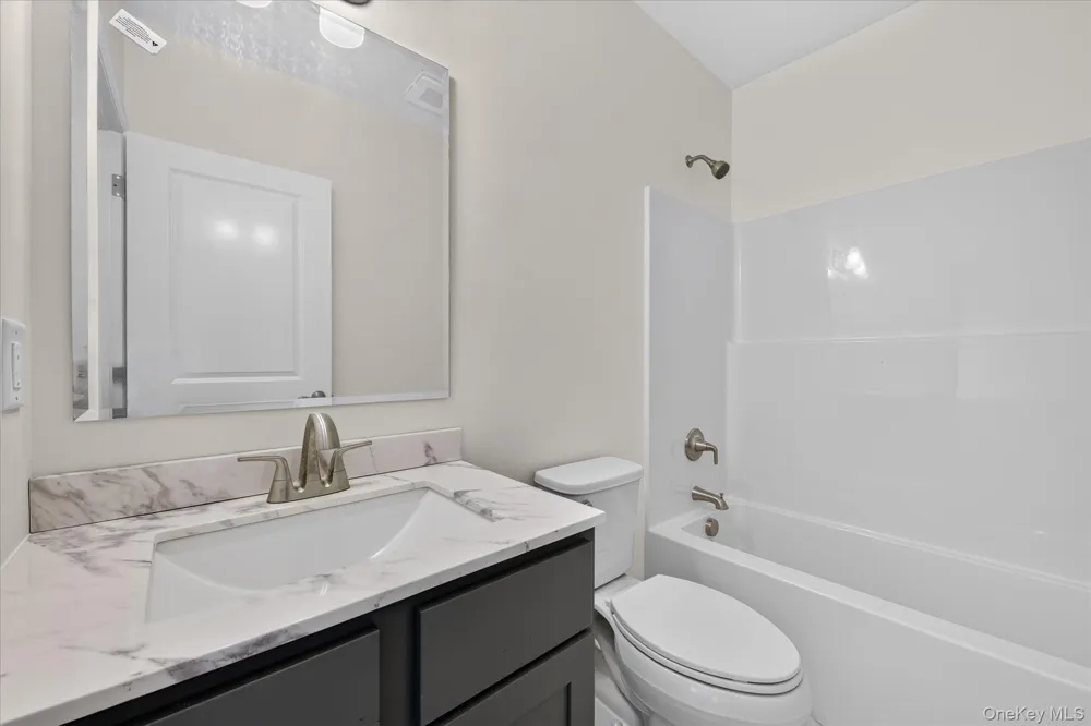 592 Ludingtonville Road Holmes, NY 12531