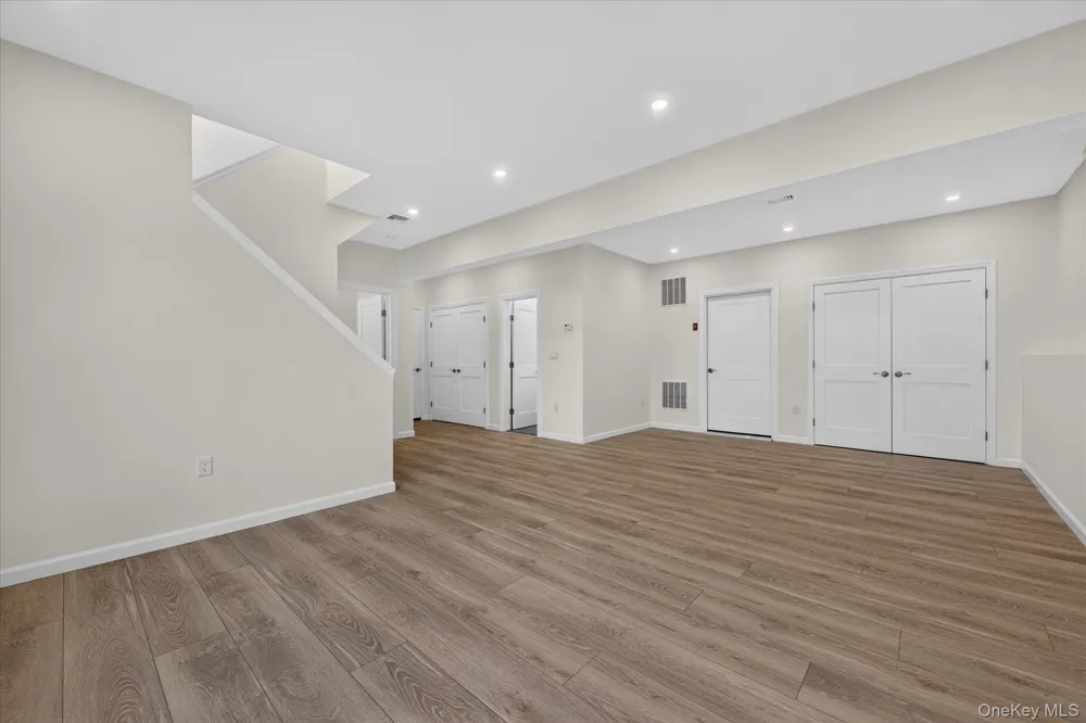 592 Ludingtonville Road Holmes, NY 12531