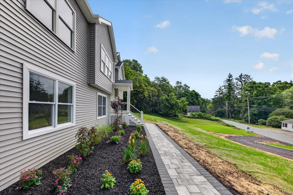 592 Ludingtonville Road Holmes, NY 12531