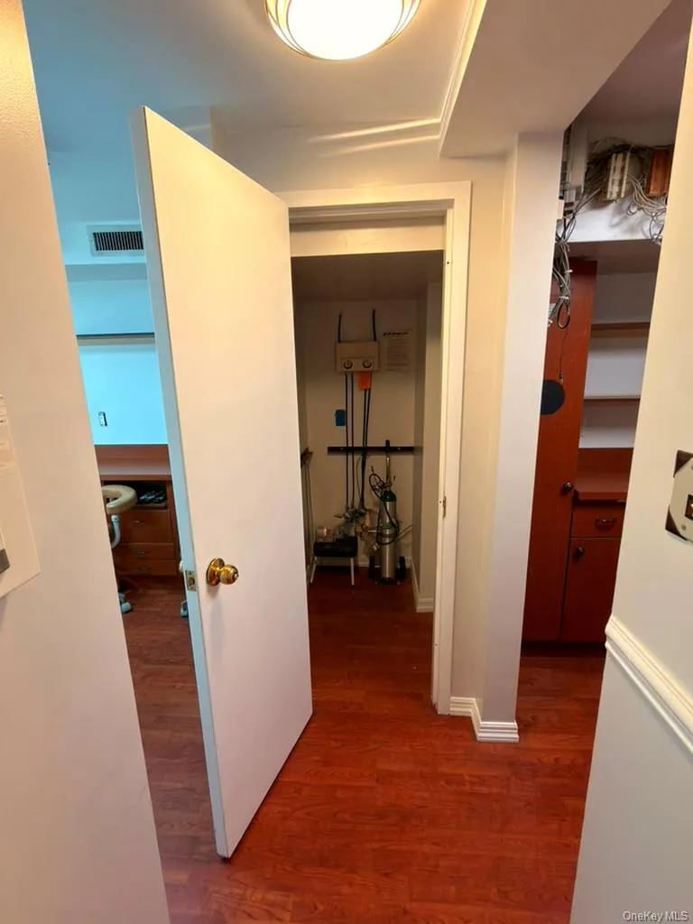 155 W 68th Street #2-27 New York (Manhattan), NY 10023