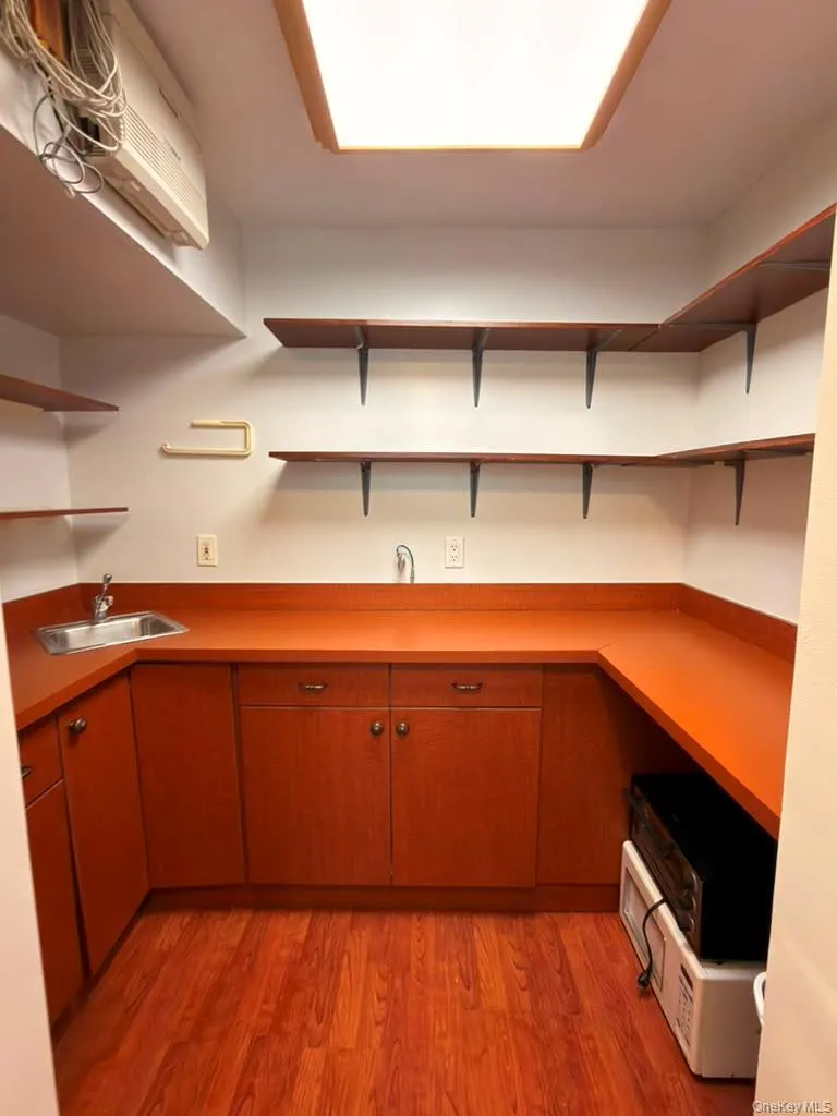 155 W 68th Street #2-27 New York (Manhattan), NY 10023