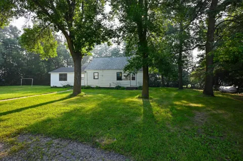 2601 County Road 14 NE